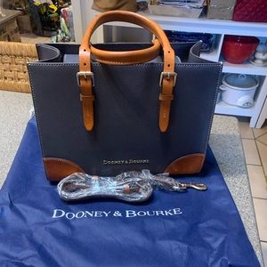 Dooney & Bourke handbag